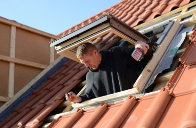 Pose de fenêtres de toit Velux à Waldersbach